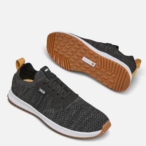 TRUE All Day Knit II, Maui Black, Size 7 (fits Size 6.5)